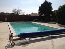 LAIROUX 85400 VILLA CONTEMPORAINE 4 CHAMBRES AVEC PISCINE GARAGE ET JARDIN PAYSAGE ENTIEREMENT CLOS