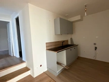 LES SABLES D'OLONNE (85100) - RARE - A 2 PAS DU REMBLAI ET DU PORT APPARTEMENT T3 RENOVE EN 2026 EN RDC