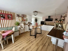 LES MAGNILS REIGNIERS (85) - BEUGNE L'ABBE - RARISSIME MAISON EN PIERRES RENOVEE 4 CHAMBRES AVEC JARDIN