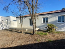 MAREUIL SUR LAY QUARTIER RESIDENTIEL VILLA RECENTE PLAIN PIED GRAND CONFORT 3 CHAMBRES AVEC JARDIN CLOS 
