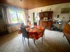MAREUIL SUR LAY 85320 PROCHE INTERMARCHE FERMETTE A RAFRAICHIR 4 CHAMBRES ET DEPENDANCES SUR 1200M²