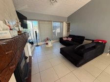 SAINT-JEAN-D'HERMINE (85) - COEUR DE VILLAGE AU CALME - ADORABLE VILLA PLAIN PIED 4 CHAMBRES SUR 1177M²