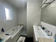 SAINT BENOIST SUR MER (85) 15 MINUTES DES PLAGES VILLA PLAIN PIED GRAND CONFORT AVEC PISCINE SUR 1204 M²