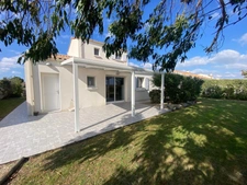 SAINT MICHEL EN L'HERM (85) AU CALME ET A 5 MIN DES PLAGES VILLA 2011 GRAND CONFORT 3 CHAMBRES SUR 600M²