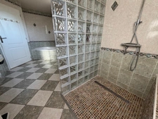 L'AIGUILLON SUR MER (85) QUARTIER RESIDENTIEL VILLA PLAIN PIED GRAND CONFORT AVEC GARAGE SUR 637M² CLOS