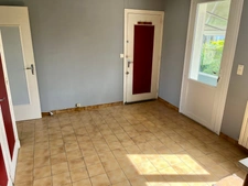 SAINTE HERMINE 85210 CALME ABSOLU AGREABLE MAISON SUR SOUS SOL COMPLET AVEC VERANDA SUR 1000M² CLOS