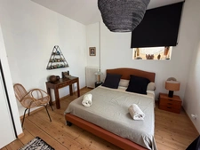 LUCON (85)- COEUR DE VILLE - DEMEURE BOURGEOISE XIX D'EXCEPTION 5 CHAMBRES AVEC PISCINE SUR PARC 1440M²