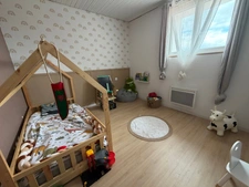 TRIAIZE (85) A 15 MINUTES DES PLAGES SEULEMENT MAISON EN PIERRES RENOVEE AVEC GRANGE SUR 1100M² CLOS