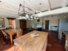 VOUILLE LES MARAIS 85450 CALME ABSOLU MAGNIFIQUE PROPRIETE GRAND CONFORT AVEC DEPENDANCES ET JARDIN