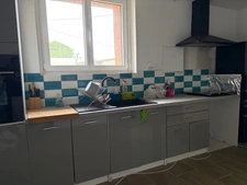AISNE (85) ADORABLE LONGERE EN PIERRES AVEC MATERIAUX A FINIR DE RENOVER SUR 515M² AVEC DEPENDANCES