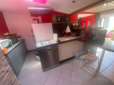 TRIAIZE (85580) AU CALME ABSOLU ADORABLE MAISON EN PIERRES PLAIN PIED RENOVEE 2 CHAMBRES AVEC COUR