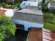 LUCON COEUR DE VILLE RARISSIME BATIMENTS PLAIN PIED 175M² POSSIBILITE LOFT MAISON GARAGES STOCKAGE DOJO