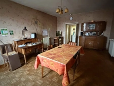 LUCON (85) CENTRE IMMEDIAT ADORABLE MAISON EN PIERRES A RENOVER AVEC DEPENDANCES ET JARDIN A PRIX FOU