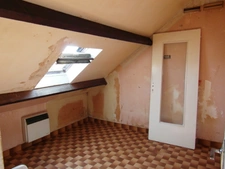 TREMBLAY EN FRANCE (93) - DPE D - APPARTEMENT T3 A RENOVER AVEC PARKING DANS PETITE RESIDENCE A PRIX FOU