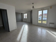 LES MAGNILS REIGNIERS (85) - BEUGNE L'ABBE - ADORABLE VILLA PLAIN PIED 2 CHAMBRES AVEC GARAGE ET JARDIN