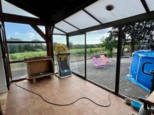 ROSNAY (85320) AU COEUR DU VIGNOBLE MAISON SUR SOUS SOL COMPLET 4 CHAMBRES AVEC VERANDA ET ANNEXES