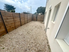 BRETIGNOLLES SUR MER RARE A 300M DE LA PLAGE VILLA GRAND CONFORT REZ DE JARDIN AVEC COUR IDEAL LOCATIF