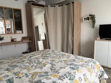 TRIAIZE (85) A 15 MINUTES DES PLAGES SEULEMENT MAISON EN PIERRES RENOVEE AVEC GRANGE SUR 1100M² CLOS