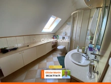 Au calme, Propriété de 250 m2 avec 5/6 chambres+6 garages et piscine