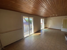 Maison familiale au calme avec potentiel à développer