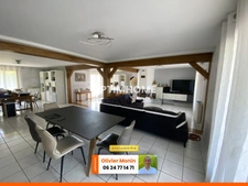 Au calme, Propriété de 250 m2 avec 5/6 chambres+6 garages et piscine