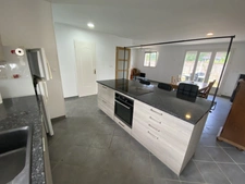 Au calme à Longvic, Maison de 90 m2 rénovée et élevée sur sous-sol 
