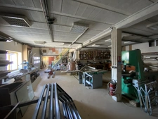 Bâtiment de 350 m2 idéal projet habitation, investisseur, artisan ou commerçant 