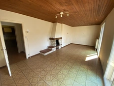 Maison familiale au calme avec potentiel à développer