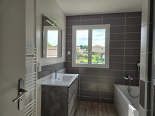 MAISON 4 CHAMBRES PROCHE TOUS COMMERCES