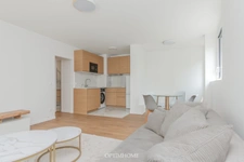 Appartement 2 pièces rénové avec terrasse de 36m² - 15EME ARRONDISSEMENT 