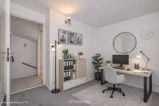 Appartement Duplex 25,50 m² sur cour – Calme absolu – Cœur de Courbevoie