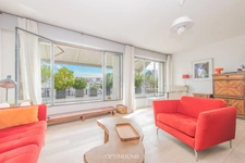 EXCLUSIVITÉ – APPARTEMENT  DERNIER ÉTAGE | TERRASSE DE 38 m² | VUE SUR LES TOITS DE PARIS
