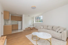 Appartement 2 pièces rénové avec terrasse de 36m² - 15EME ARRONDISSEMENT 