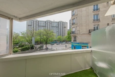 Appartement 2 pièces rénové avec terrasse de 36m² - 15EME ARRONDISSEMENT 