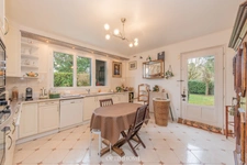 EXCLUSIVITÉ - Maison familiale avec jardin arboré + double garage 