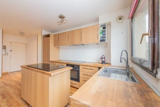 EXCLUSIVITÉ - Appartement 2 Pièces de 50 m² avec Balcon 10m² Cave et Parking