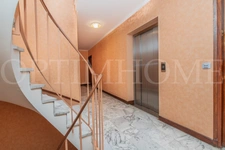 Résidence Parly 2 – Appartement 5 pièces – 108 m² – Dernier étage – Balcon & loggia – Garage box