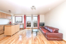 EXCLUSIVITÉ - Appartement 2 Pièces de 50 m² avec Balcon 10m² Cave et Parking