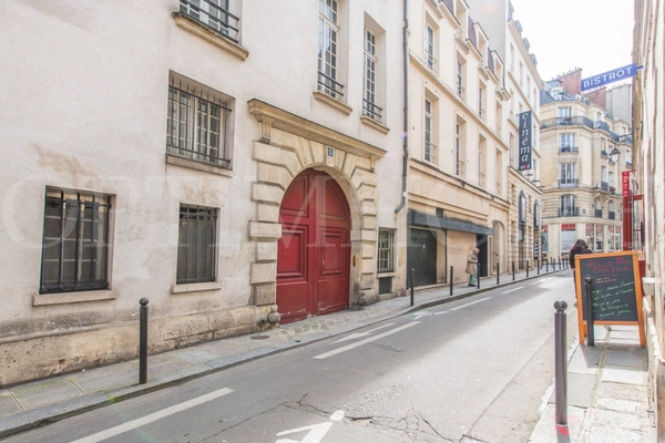 - HÔTEL DES ABBÉS DE FÉCAMP Appartement 3 pièces en duplex