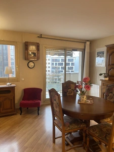 Cœur de ville, résidence senior Les Hespérides de Levallois , Grand studio 40m²