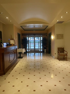 Cœur de ville, résidence senior Les Hespérides de Levallois , Grand studio 40m²