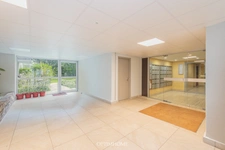 EXCLUSIVITÉ - Appartement 2 Pièces de 50 m² avec Balcon 10m² Cave et Parking