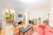 EXCLUSIVITE - Champ-de-Mars -  APPARTEMENT 3 pièces  avec Terrasse de 33m² + Patio de 5m²