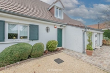 EXCLUSIVITÉ - Maison familiale avec jardin arboré + double garage 