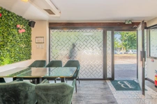 IMMEUBLE avec local commercial + appartement à vendre BONNEUIL SUR MARNE (94)