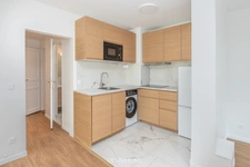 Appartement 2 pièces rénové avec terrasse de 36m² - 15EME ARRONDISSEMENT 
