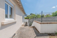 IMMEUBLE avec local commercial + appartement à vendre BONNEUIL SUR MARNE (94)