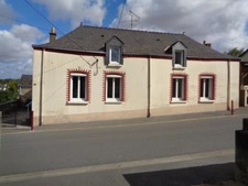 Maison à vendre 6 pièces RENAZE (53)