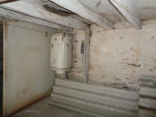 GARAGE AVEC FORT POTENTIEL POUANCE 49