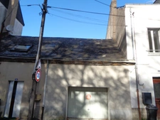 GARAGE AVEC FORT POTENTIEL POUANCE 49